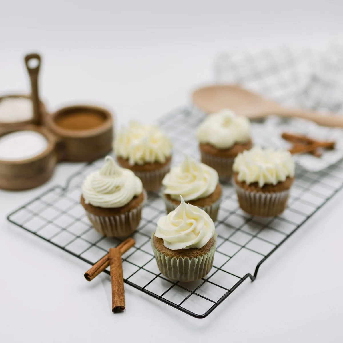 Cinnamon Swirl Cupcake Mix - Image 3
